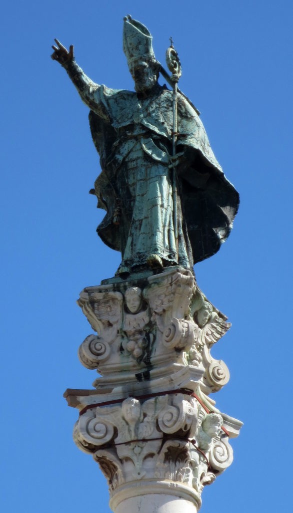 Statua di Sant'Oronzo Protettore della città di Lecce