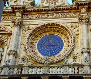 Lecce-rosone-della-basilica-di-Santa-Croce