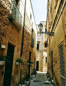 Vico dei Pensini, Lecce