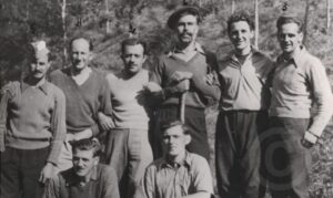 27 settembre 1943 – Carlotti è in piedi, il secondo da destra